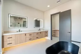 1320 E Sagebrush Dr, Phoenix, AZ 85085 - Photo 25