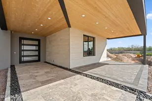 1320 E Sagebrush Dr, Phoenix, AZ 85085 - Photo 5