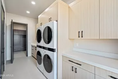 1320 E Sagebrush Drive, Phoenix, AZ 85085 - Photo 45