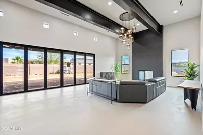 1320 E Sagebrush Drive, Phoenix, AZ 85085 - Photo 11