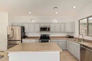 9171 W Berkeley Rd, Phoenix, AZ 85037 - Photo 5