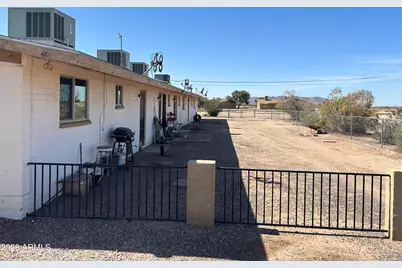 4220 N Granada Drive, Eloy, AZ 85131 - Photo 11