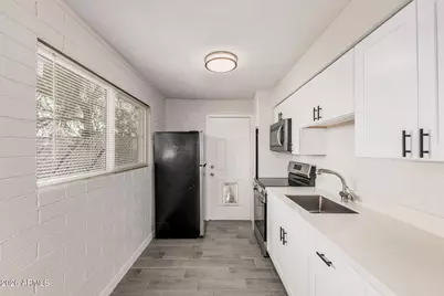 1321 N 48th Place, Phoenix, AZ 85008 - Photo 5
