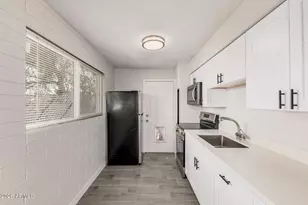 1321 N 48th Pl, Phoenix, AZ 85008 - Photo 5