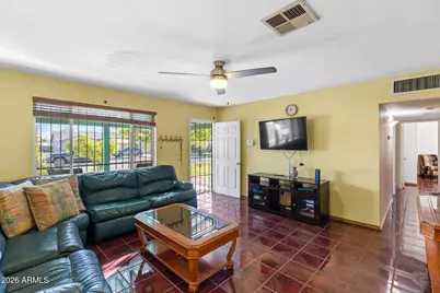 1946 E Fairmount Avenue, Phoenix, AZ 85016 - Photo 1