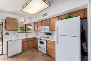 18014 N 136th Ave, Sun City West, AZ 85375 - Photo 9