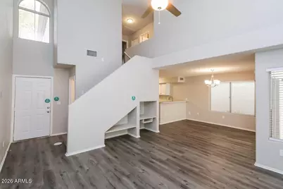 425 S Sunrise Drive, Gilbert, AZ 85233 - Photo 5