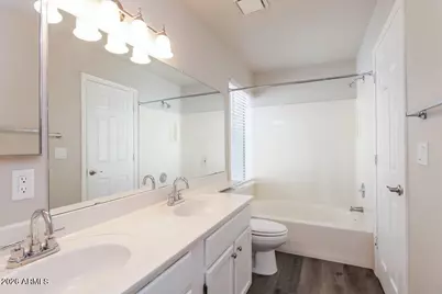 425 S Sunrise Drive, Gilbert, AZ 85233 - Photo 11