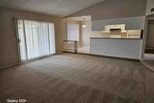 3223 N Woodburne Dr, Chandler, AZ 85224 - Photo 5