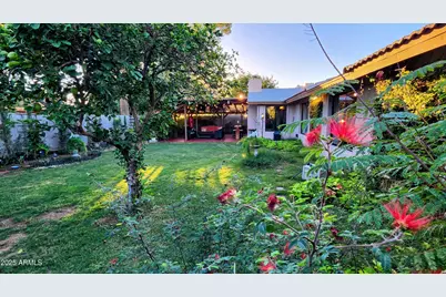 5515 W Hatcher Road, Glendale, AZ 85302 - Photo 5