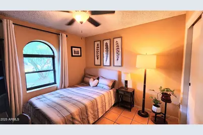 5515 W Hatcher Road, Glendale, AZ 85302 - Photo 7