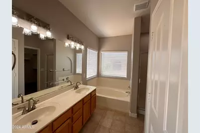 6525 W Lariat Lane, Phoenix, AZ 85083 - Photo 15