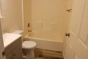 370 W Mohave St, Phoenix, AZ 85003 - Photo 3