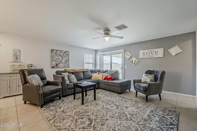 1752 E Desert Breeze Place, Casa Grande, AZ 85122 - Photo 5