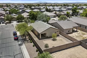 36872 W Mondragone Ln, Maricopa, AZ 85138 - Photo 33