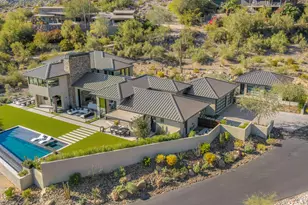 7540 N Lakeside Ln, Paradise Valley, AZ 85253 - Photo 1