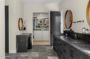 7540 N Lakeside Ln, Paradise Valley, AZ 85253 - Photo 37