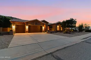 5565 W Pinnacle Hill Dr W, Glendale, AZ 85310 - Photo 5