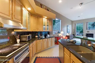 5565 W Pinnacle Hill Dr W, Glendale, AZ 85310 - Photo 25