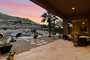 5565 W Pinnacle Hill Dr W, Glendale, AZ 85310 - Photo 1