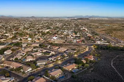 5565 W Pinnacle Hill Drive W, Glendale, AZ 85310 - Photo 51