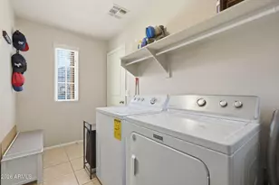 7776 W Bonitos Dr, Phoenix, AZ 85035 - Photo 21