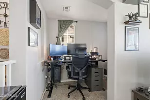 7776 W Bonitos Dr, Phoenix, AZ 85035 - Photo 7