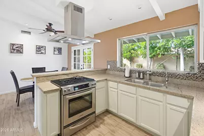 4030 E Stanford Drive, Phoenix, AZ 85018 - Photo 11