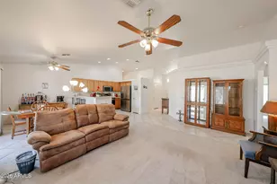 14980 S Capistrano Rd, Arizona City, AZ 85123 - Photo 7