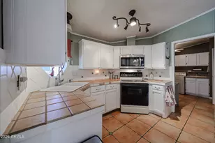 3901 E Pinnacle Peak Rd, Phoenix, AZ 85050 - Photo 11