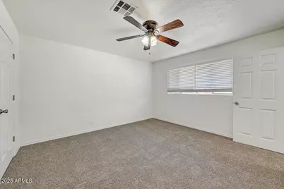 720 E Broadway Lane, Tempe, AZ 85282 - Photo 15