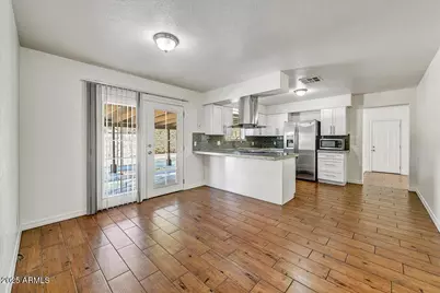 720 E Broadway Lane, Tempe, AZ 85282 - Photo 13