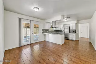 720 E Broadway Ln, Tempe, AZ 85282 - Photo 13