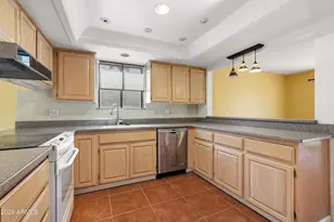 25668 S Howard Dr, Sun Lakes, AZ 85248 - Photo 9