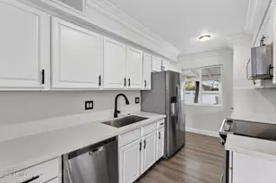 8455 E Vista Dr, Scottsdale, AZ 85250 - Photo 5