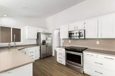 13910 W Oak Glen Drive, Sun City West, AZ 85375 - Photo 15