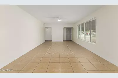 5620 N 19th Avenue NW, Phoenix, AZ 85015 - Photo 9