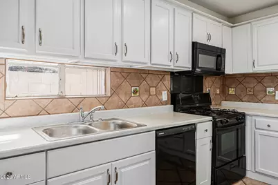 5620 N 19th Avenue NW, Phoenix, AZ 85015 - Photo 19