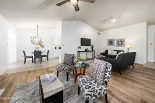11016 N 15th St, Phoenix, AZ 85020 - Photo 9