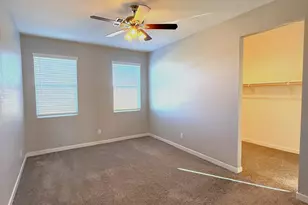 7331 S 23rd Dr, Phoenix, AZ 85041 - Photo 17