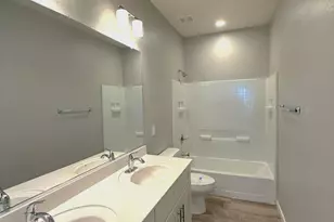 7331 S 23rd Dr, Phoenix, AZ 85041 - Photo 13