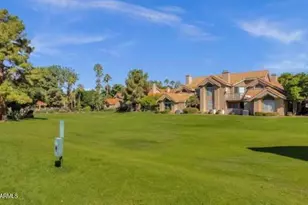 1633 E Lakeside Dr, Gilbert, AZ 85234 - Photo 23