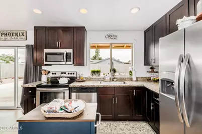 8819 W Glenrosa Avenue, Phoenix, AZ 85037 - Photo 9