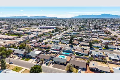 8819 W Glenrosa Avenue, Phoenix, AZ 85037 - Photo 31