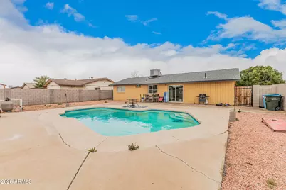 8819 W Glenrosa Avenue, Phoenix, AZ 85037 - Photo 17