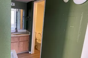 2625 E Indian School Rd, Phoenix, AZ 85016 - Photo 17