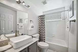 10401 N 52nd St, Paradise Valley, AZ 85253 - Photo 9