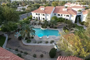 10401 N 52nd St, Paradise Valley, AZ 85253 - Photo 25