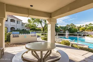 10401 N 52nd St, Paradise Valley, AZ 85253 - Photo 13