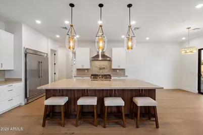 2991 W Desert Hills Drive #2, Phoenix, AZ 85086 - Photo 11